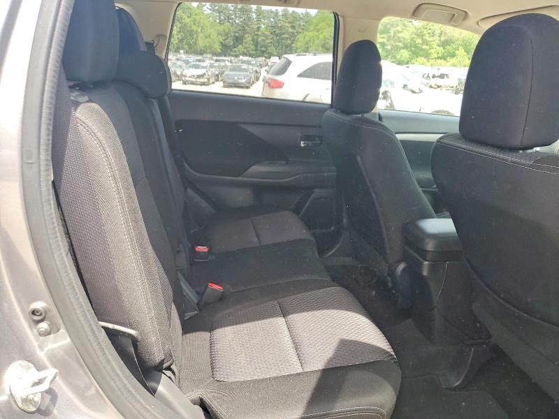 2017 Mitsubishi Outlander მანქანა იყიდება აუქციონზე, vin: JA4AZ2A39HZ016505, აუქციონის ნომერი: 55581596