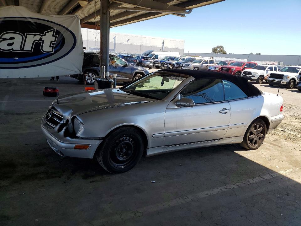 Aukcja sprzedaży 2003 Mercedes-benz Clk, vin: WDBLK65G33T136608, numer aukcji: 57244026