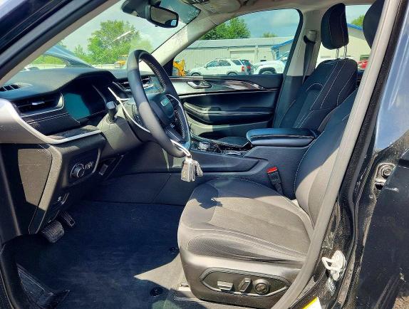 Продажа на аукционе авто 2023 Jeep Grand Cherokee, vin: 1C4RJKAG1P8793669, номер лота: 56692376