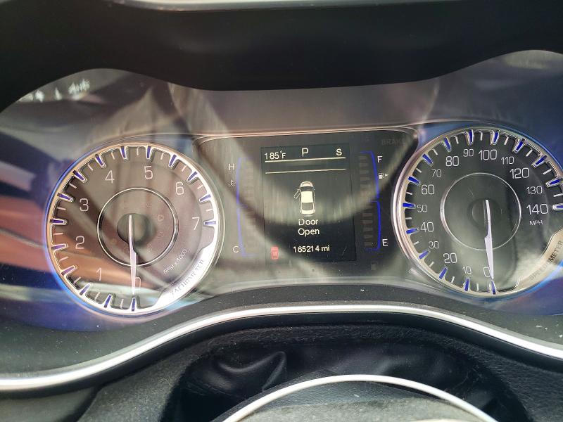 2015 Chrysler 200 მანქანა იყიდება აუქციონზე, vin: 1C3CCCAB7FN637635, აუქციონის ნომერი: 58478876