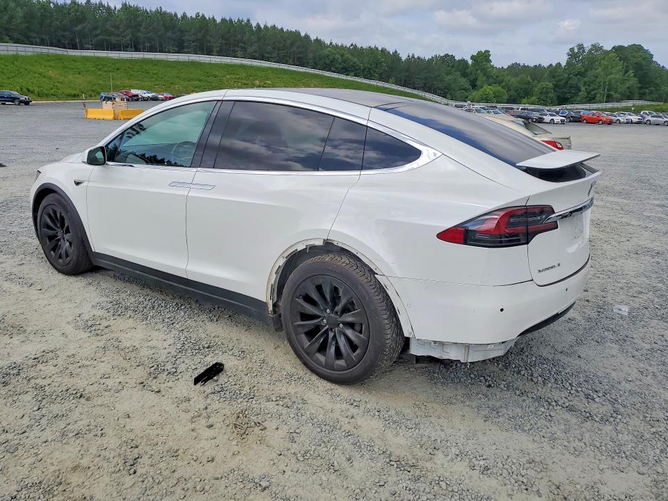 Продаж на аукціоні авто 2016 Tesla Model X, vin: 5YJXCAE20GF006978, номер лоту: 57563286