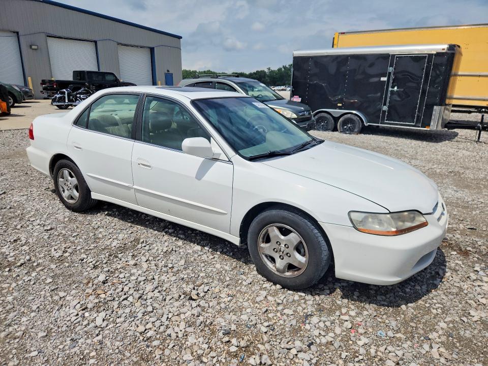 Продажа на аукционе авто 2000 Honda Accord, vin: 1HGCG1650YA085477, номер лота: 54507946