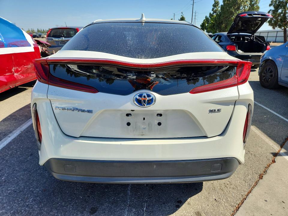 55637836 :رقم المزاد ، JTDKARFP9L3163151 vin ، 2020 Toyota Prius Prime مزاد بيع