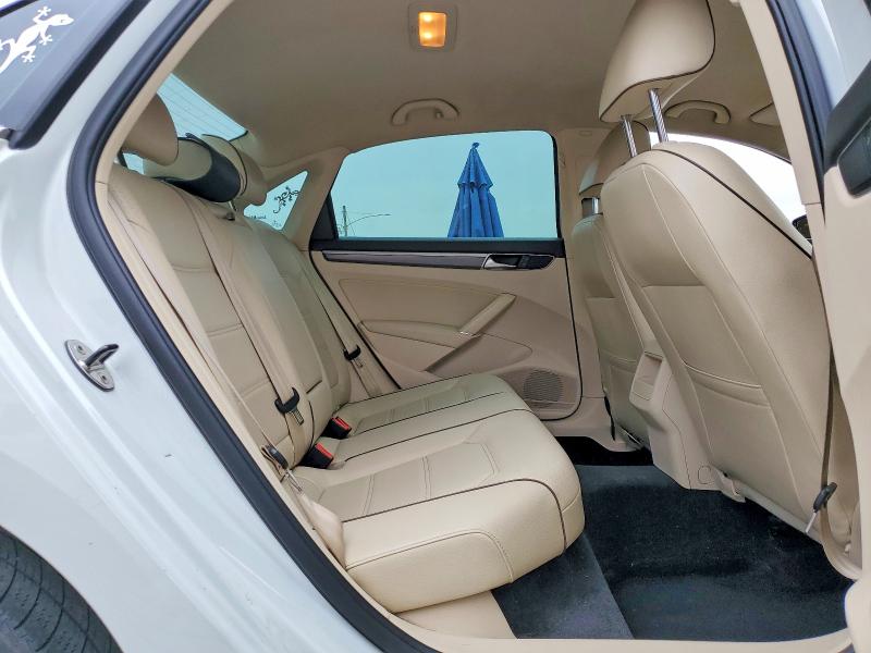 2017 Volkswagen Passat მანქანა იყიდება აუქციონზე, vin: 1VWDT7A34HC000228, აუქციონის ნომერი: 56097506