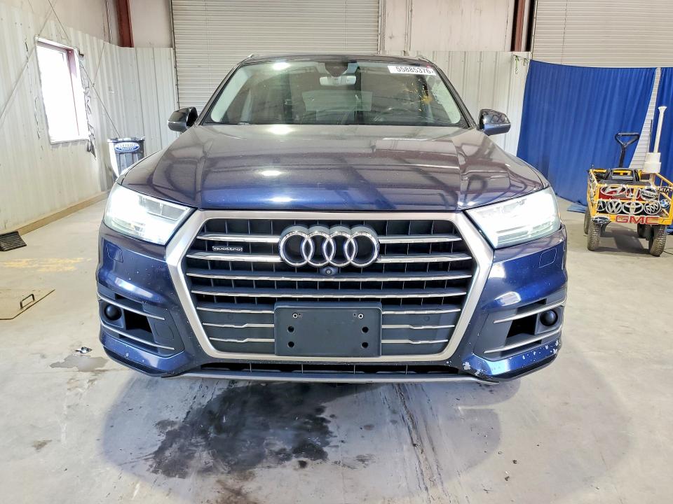 55885376 :رقم المزاد ، WA1VAAF79HD001921 vin ، 2017 Audi Q7 مزاد بيع