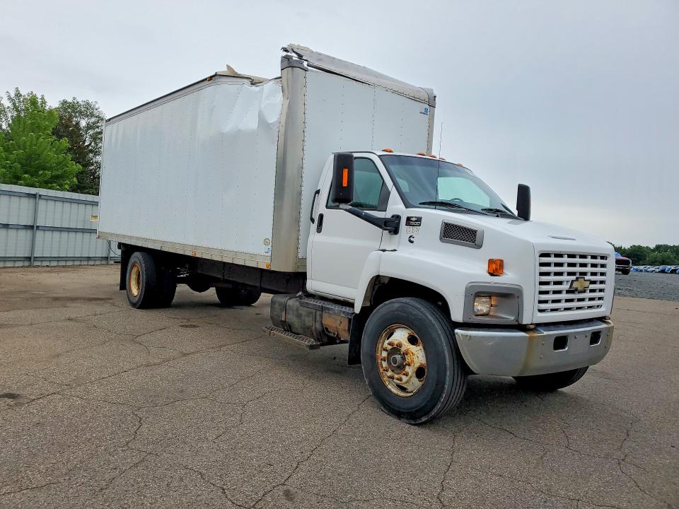 55966226 :رقم المزاد ، 1GBJ7C1EX4F520645 vin ، 2004 Chevrolet C7500 مزاد بيع