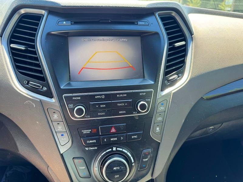 2017 Hyundai Santa Fe მანქანა იყიდება აუქციონზე, vin: KM8SMDHF9HU173898, აუქციონის ნომერი: 56411226