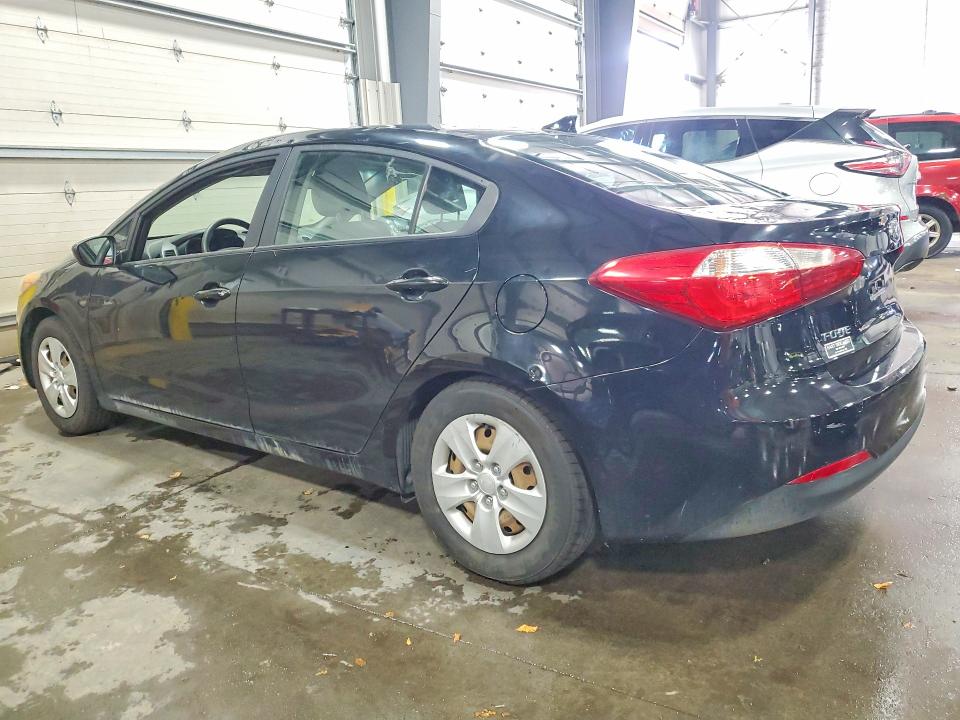 2015 Kia Forte მანქანა იყიდება აუქციონზე, vin: KNAFK4A64F5376305, აუქციონის ნომერი: 55969396