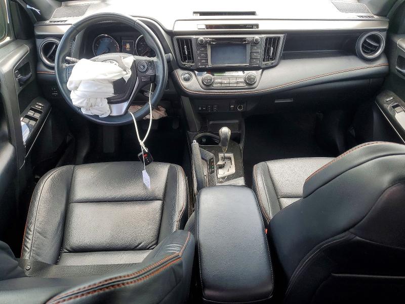 Продажа на аукционе авто 2018 Toyota Rav4, vin: 2T3JFREV4JW806657, номер лота: 55837486