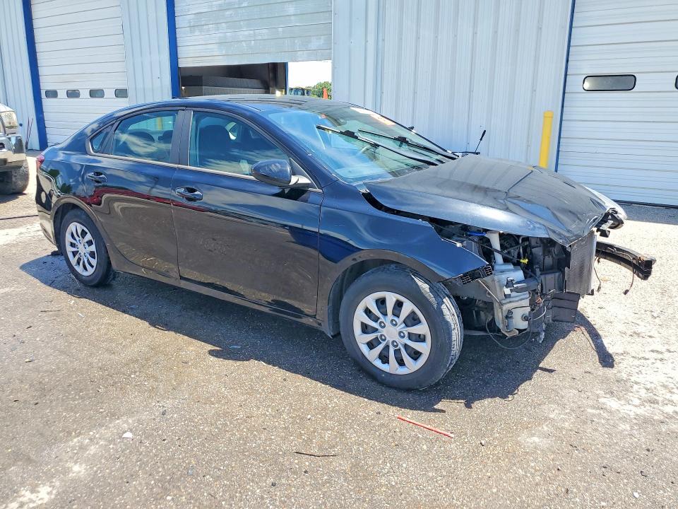54559736 :رقم المزاد ، 3KPF24AD6ME397482 vin ، 2021 Kia Forte مزاد بيع