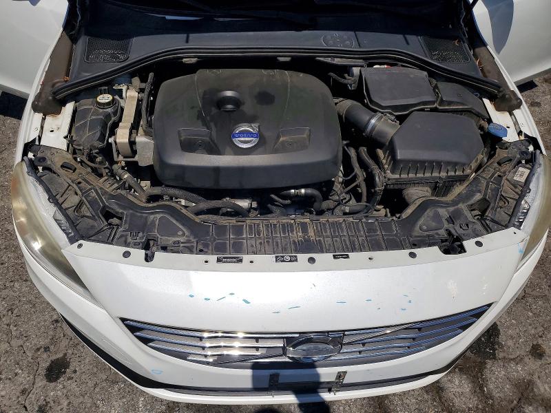 Продаж на аукціоні авто 2015 Volvo V60, vin: YV140MEBXF1208094, номер лоту: 56189256