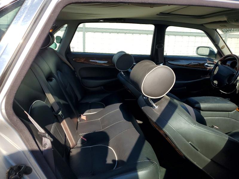 56883446 :رقم المزاد ، SAJDA24C01LF35946 vin ، 2001 Jaguar Vandenplas مزاد بيع