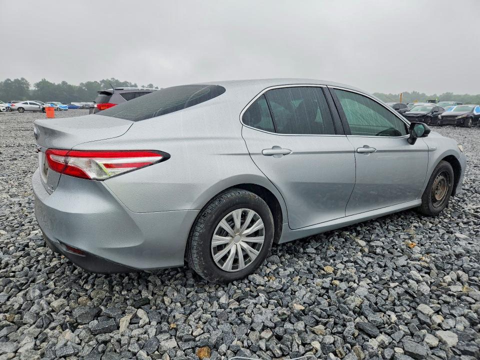 2018 Toyota Camry მანქანა იყიდება აუქციონზე, vin: 4T1B31HK9JU504175, აუქციონის ნომერი: 57714336