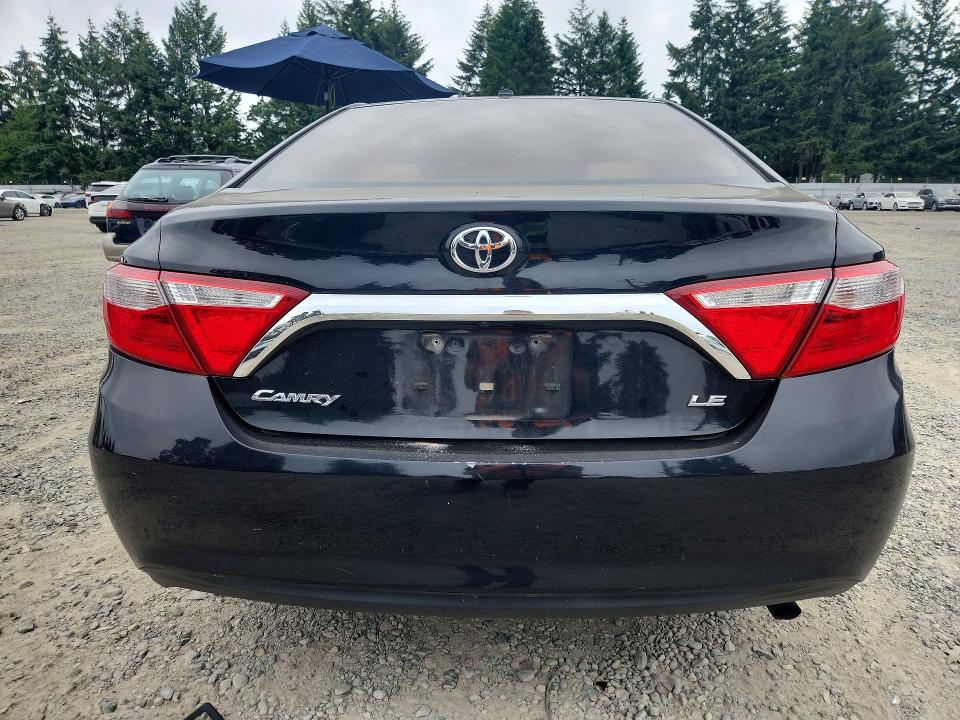 2015 Toyota Camry მანქანა იყიდება აუქციონზე, vin: 4T4BF1FK0FR455407, აუქციონის ნომერი: 58945936