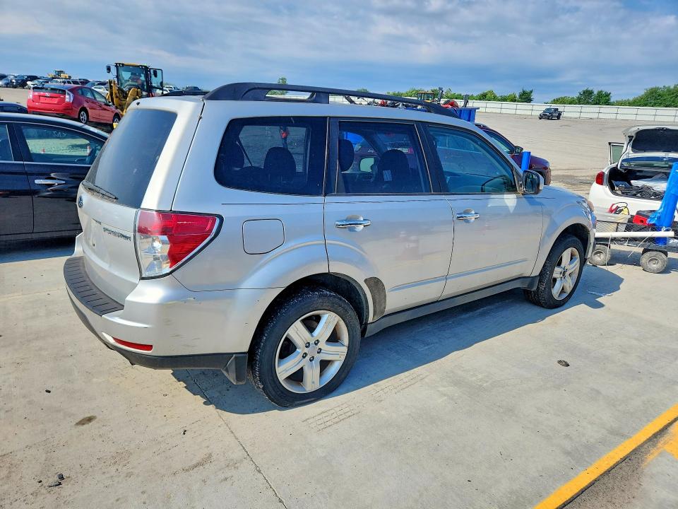 55446396 :رقم المزاد ، JF2SH6CCXAH720551 vin ، 2010 Subaru Forester مزاد بيع