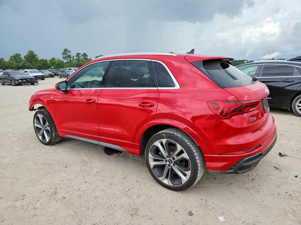 54905466 :رقم المزاد ، WA1DECF33M1123775 vin ، 2021 Audi Q3 مزاد بيع