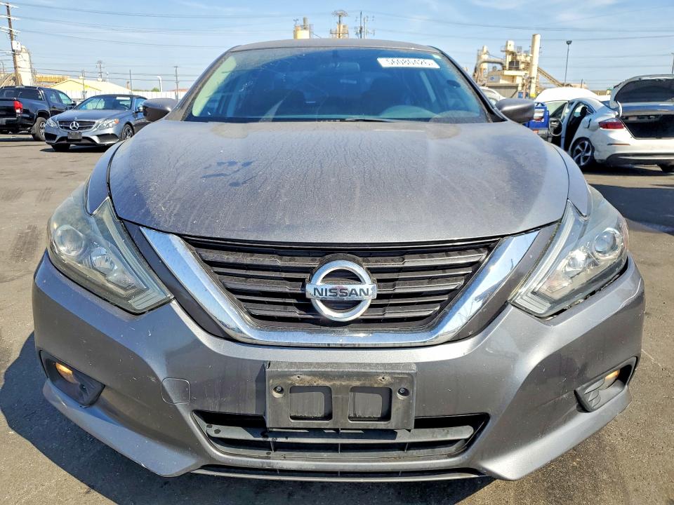 56080426 :رقم المزاد ، 1N4AL3AP9HC148138 vin ، 2017 Nissan Altima مزاد بيع