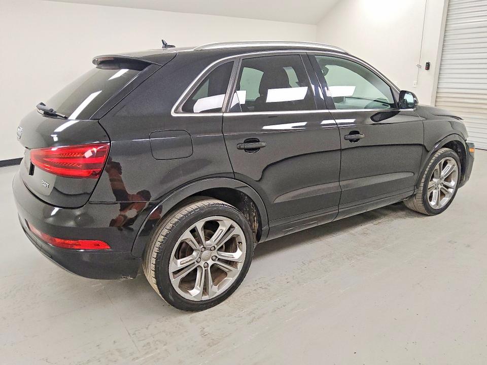 Aukcja sprzedaży 2015 Audi Q3, vin: WA1GFCFS8FR012936, numer aukcji: 55997356