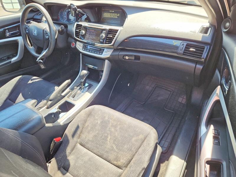 51922816 :رقم المزاد ، 1HGCT1B79FA005268 vin ، 2015 Honda Accord مزاد بيع
