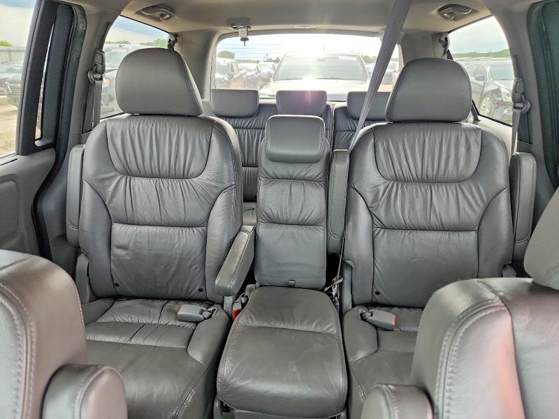 58033746 :رقم المزاد ، 5FNRL3H77AB054156 vin ، 2010 Honda Odyssey مزاد بيع