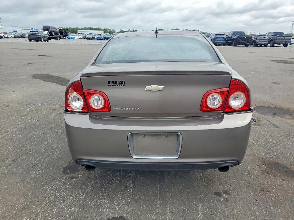 57825436 :رقم المزاد ، 1G1ZE5E79AF319772 vin ، 2010 Chevrolet Malibu مزاد بيع