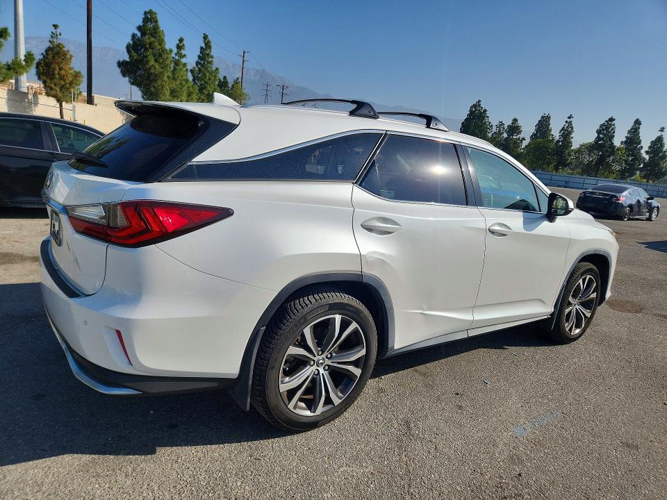 56257546 :رقم المزاد ، JTJGZKCAXJ2005178 vin ، 2018 Lexus Rx مزاد بيع