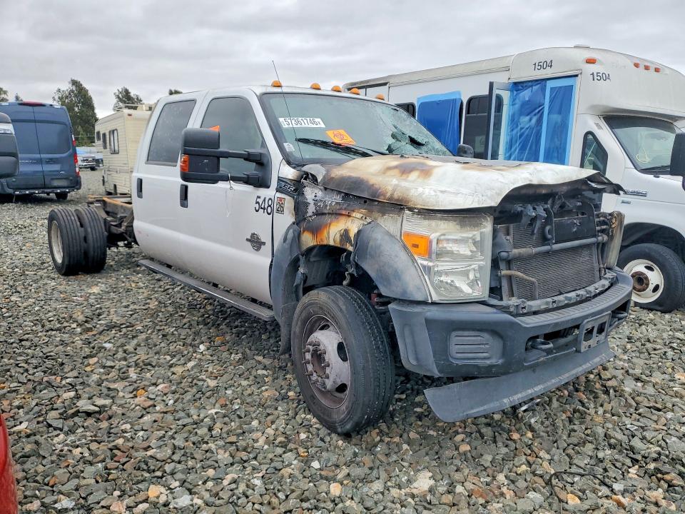 57361746 :رقم المزاد ، 1FD0W5HT3FED29390 vin ، 2015 Ford F550 مزاد بيع