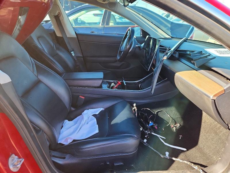 56548476 :رقم المزاد ، 5YJ3E1EA9KF435898 vin ، 2019 Tesla Model 3 مزاد بيع