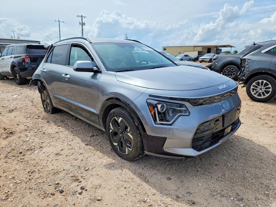 2024 Kia Niro მანქანა იყიდება აუქციონზე, vin: KNDCR3L18R5091317, აუქციონის ნომერი: 56341726