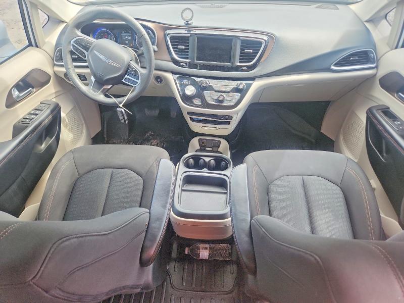Продажа на аукционе авто 2018 Chrysler Pacifica, vin: 2C4RC1FGXJR113180, номер лота: 57571226