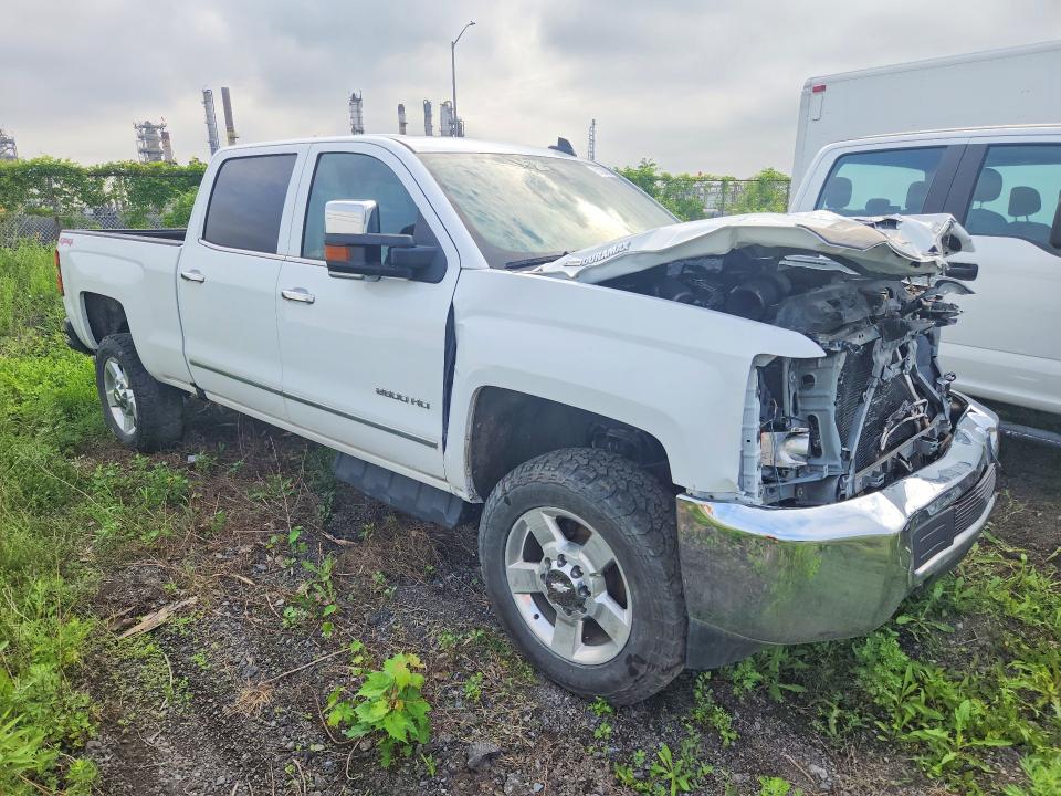 Продаж на аукціоні авто 2015 Chevrolet Silverado, vin: 1GC1KWEY7JF131490, номер лоту: 57324836