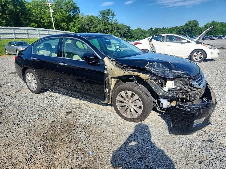 2013 Honda Accord მანქანა იყიდება აუქციონზე, vin: 1HGCR3F84DA040682, აუქციონის ნომერი: 55136776