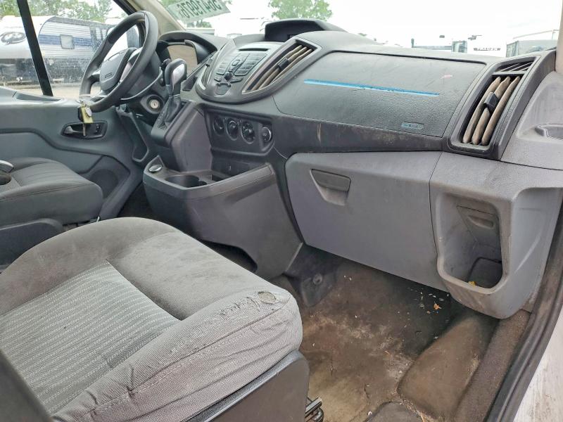 56419976 :رقم المزاد ، 1FBAX2CM5HKA76876 vin ، 2017 Ford Transit مزاد بيع