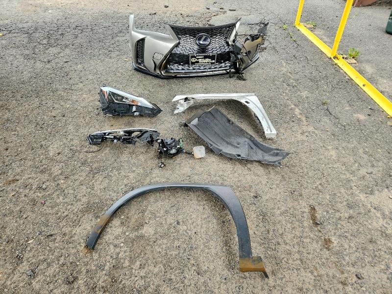 Продаж на аукціоні авто 2020 Lexus Ux, vin: JTHE9JBH3L2032677, номер лоту: 57361126