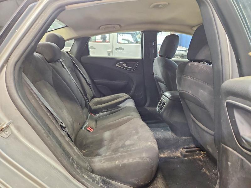 57194036 :رقم المزاد ، 1C3CCCAB5FN640730 vin ، 2015 Chrysler 200 مزاد بيع