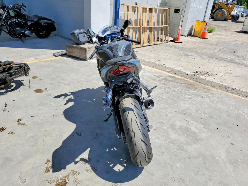 Продажа на аукционе авто 2025 Kawasaki Zx636, vin: JKBZXJJ13SA025767, номер лота: 55439406