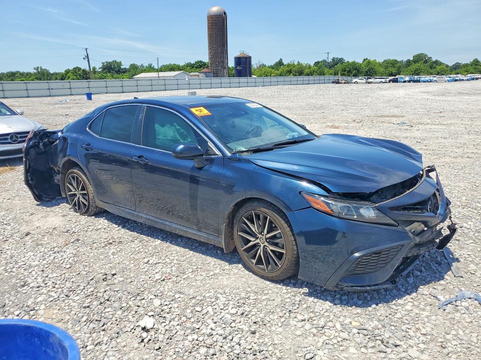 Продажа на аукционе авто 2021 Toyota Camry, vin: 4T1G11AK1MU614504, номер лота: 58645446