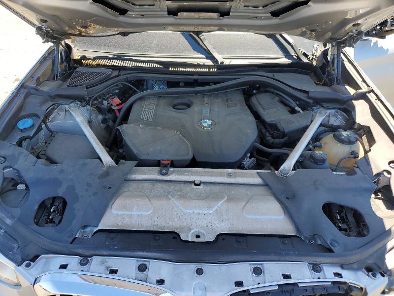 55150076 :رقم المزاد ، 5UXTR9C50JLD72423 vin ، 2018 Bmw X3 مزاد بيع