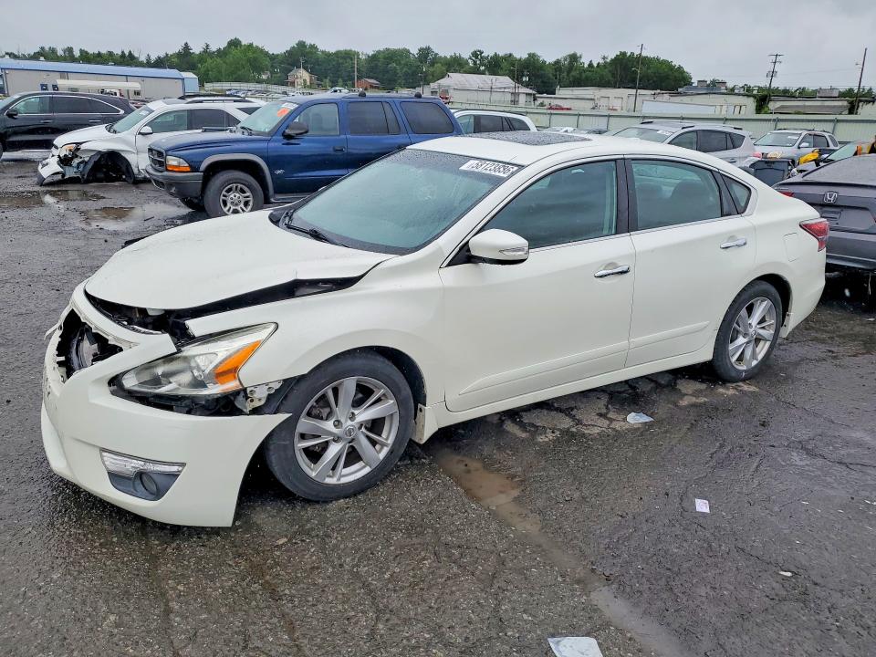 2015 Nissan Altima მანქანა იყიდება აუქციონზე, vin: 1N4AL3AP8FC586453, აუქციონის ნომერი: 58123836