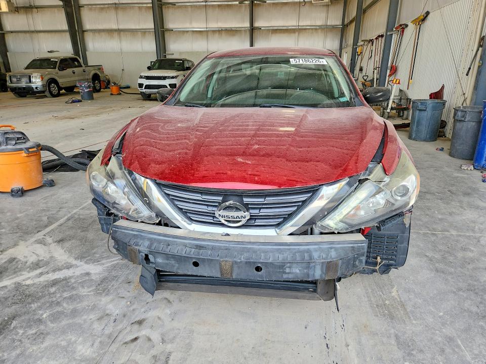 Продажа на аукционе авто 2017 Nissan Altima, vin: 1N4AL3AP3HC231824, номер лота: 57186226