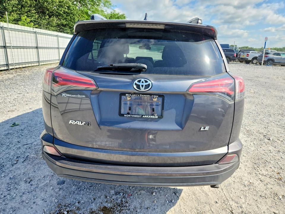 56311946 :رقم المزاد ، 2T3ZFREV0JW452137 vin ، 2018 Toyota Rav4 مزاد بيع