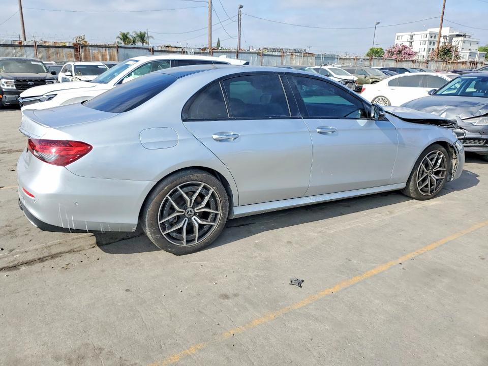 57169806 :رقم المزاد ، W1KZF8DBXMA893784 vin ، 2021 Mercedes-benz E مزاد بيع