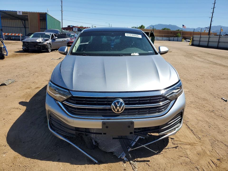 Продажа на аукционе авто 2024 Volkswagen Jetta, vin: 3VW7M7BU1RM043927, номер лота: 57236866