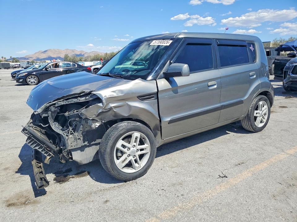 57390826 :رقم المزاد ، KNDJT2A23A7163175 vin ، 2010 Kia Soul مزاد بيع