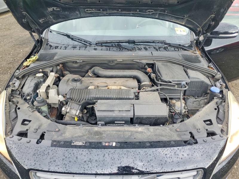 56832926 :رقم المزاد ، YV1622FS9C2038256 vin ، 2012 Volvo S60 مزاد بيع
