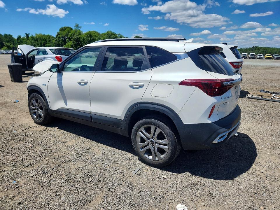 57486056 :رقم المزاد ، KNDEUCAA5M7124572 vin ، 2021 Kia Seltos مزاد بيع
