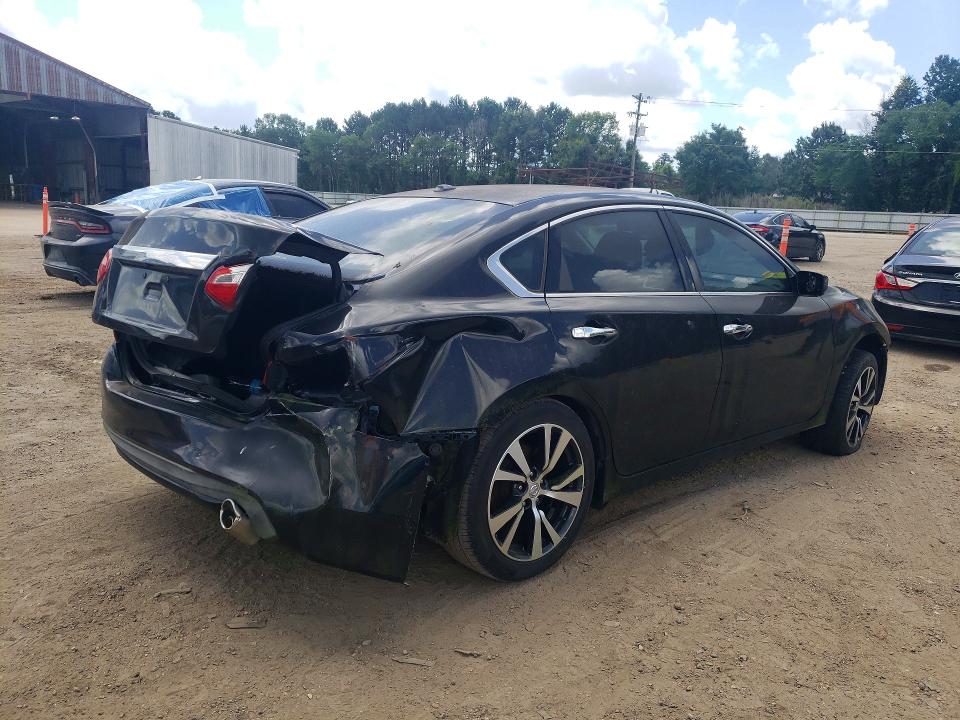 Продажа на аукционе авто 2017 Nissan Altima, vin: 1N4AL3AP2HC158137, номер лота: 57436486