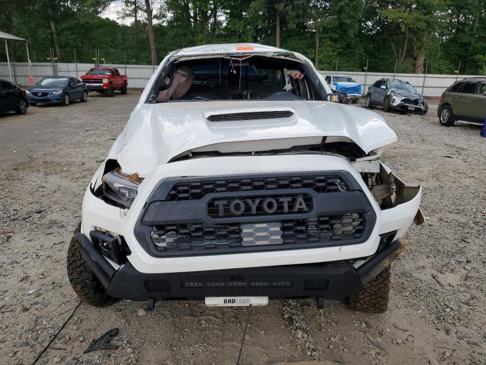 Продажа на аукционе авто 2018 Toyota Tacoma, vin: 3TMCZ5ANXJM152554, номер лота: 55767176