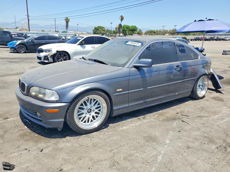 57605876 :رقم المزاد ، WBABN53452PH00273 vin ، 2002 Bmw 330 مزاد بيع