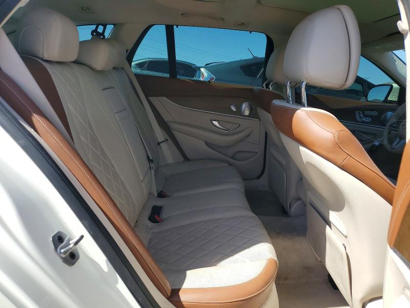 Продажа на аукционе авто 2019 Mercedes-benz E, vin: WDDZH6JB2KA607975, номер лота: 55792866